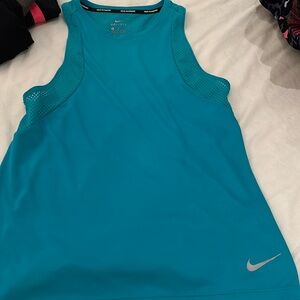 Nike tennis tank